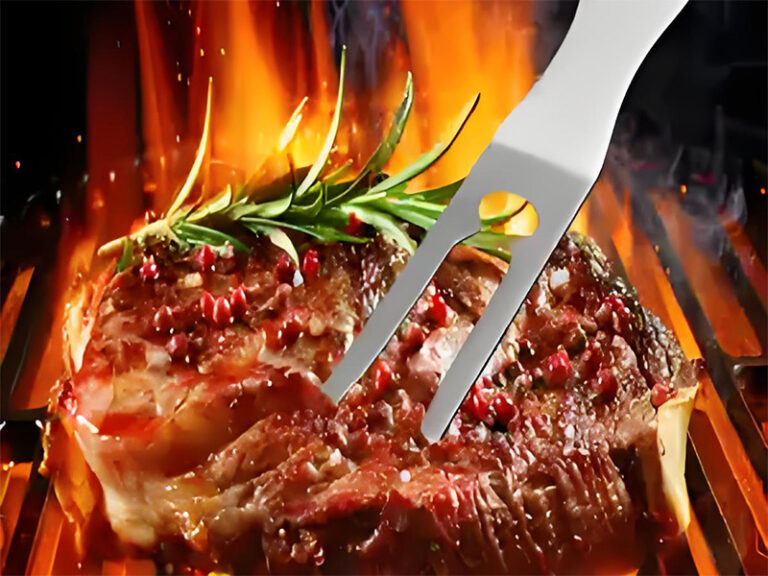 Maîtriser les fourchettes à gril pour un barbecue de précision